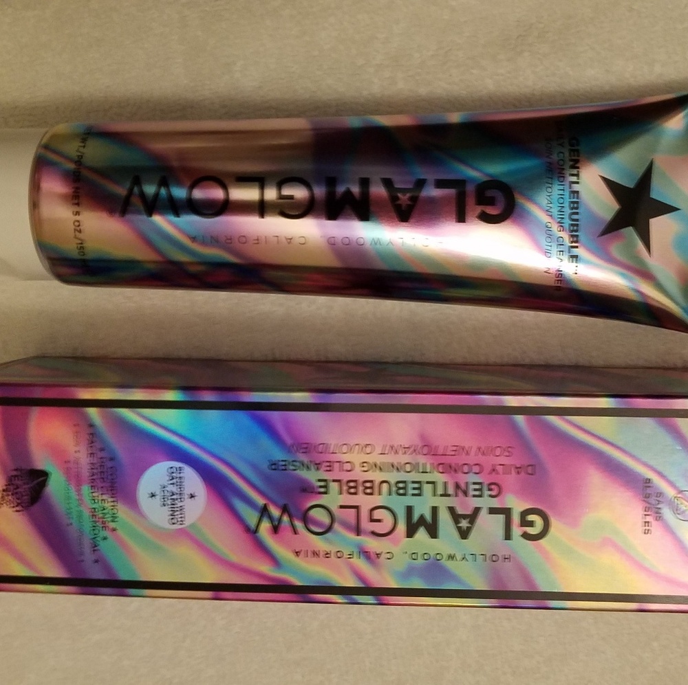 Glam glow facial cleanser